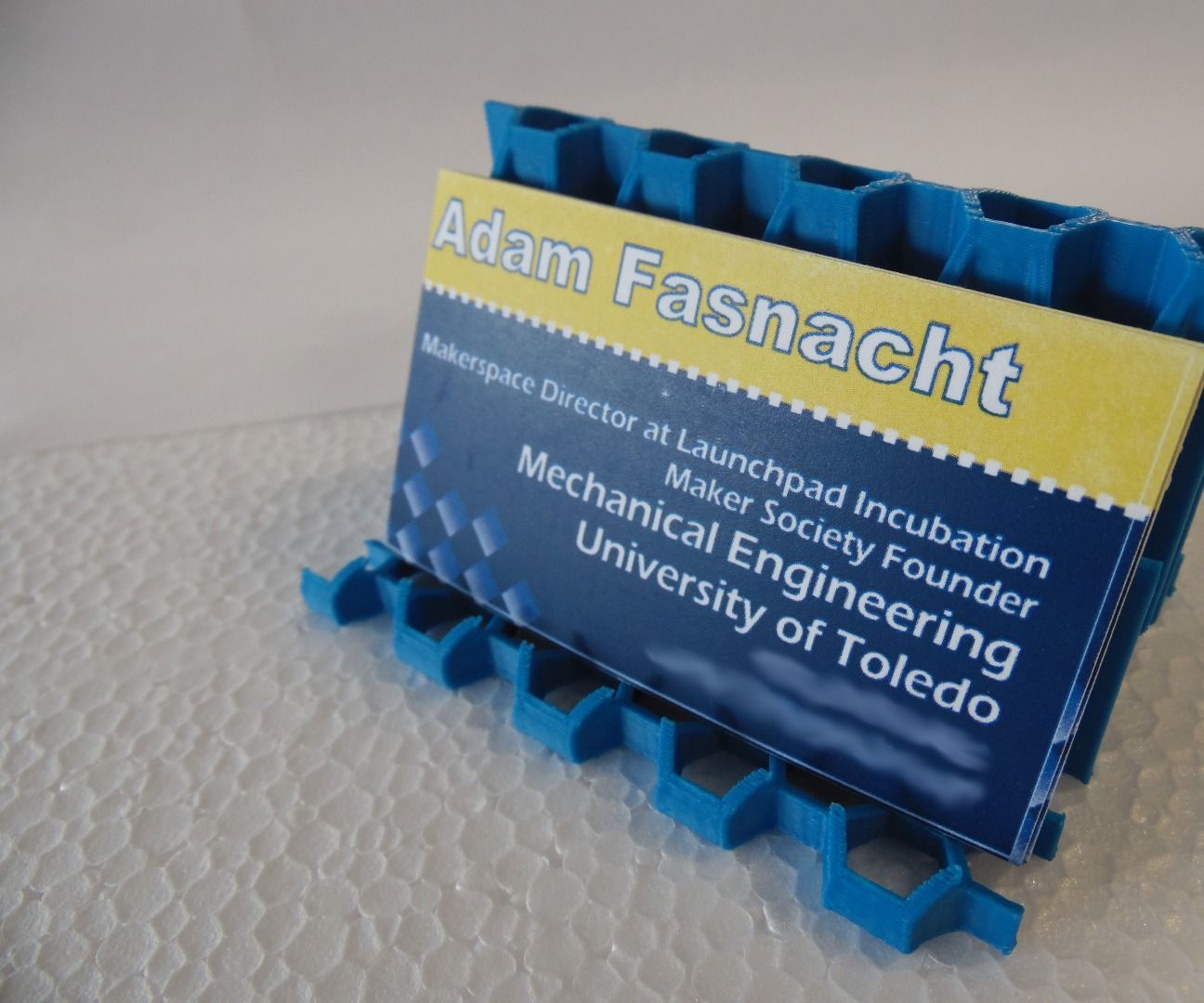 3D Printed Hexgon Honeycomb Business Card and Phone Stand