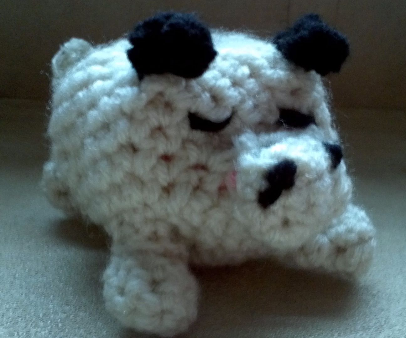 Amigurumi Lying/standing Pig by the Crafty Potato