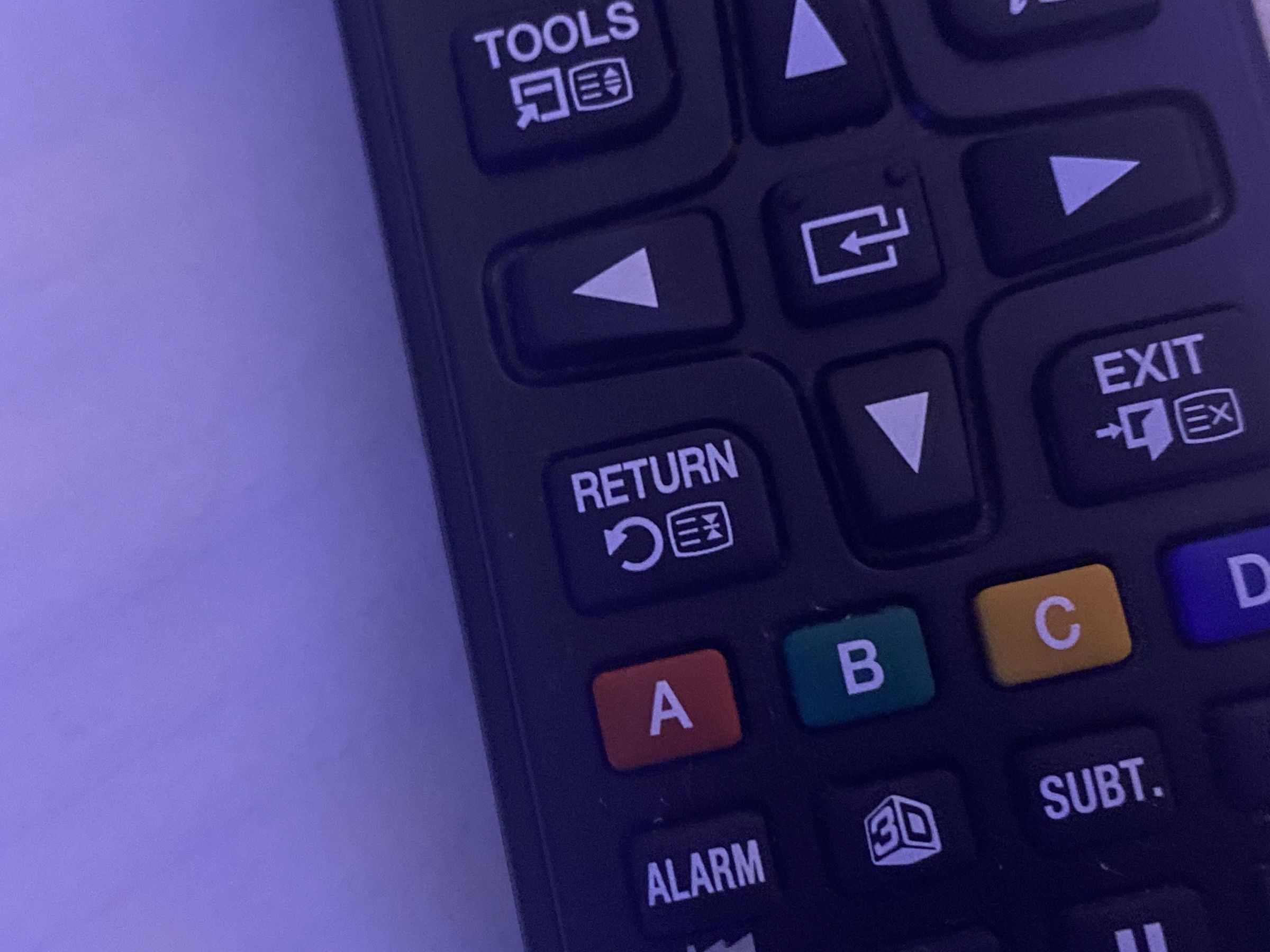 Retune a Samsung Hotel TV 4 Steps Instructables