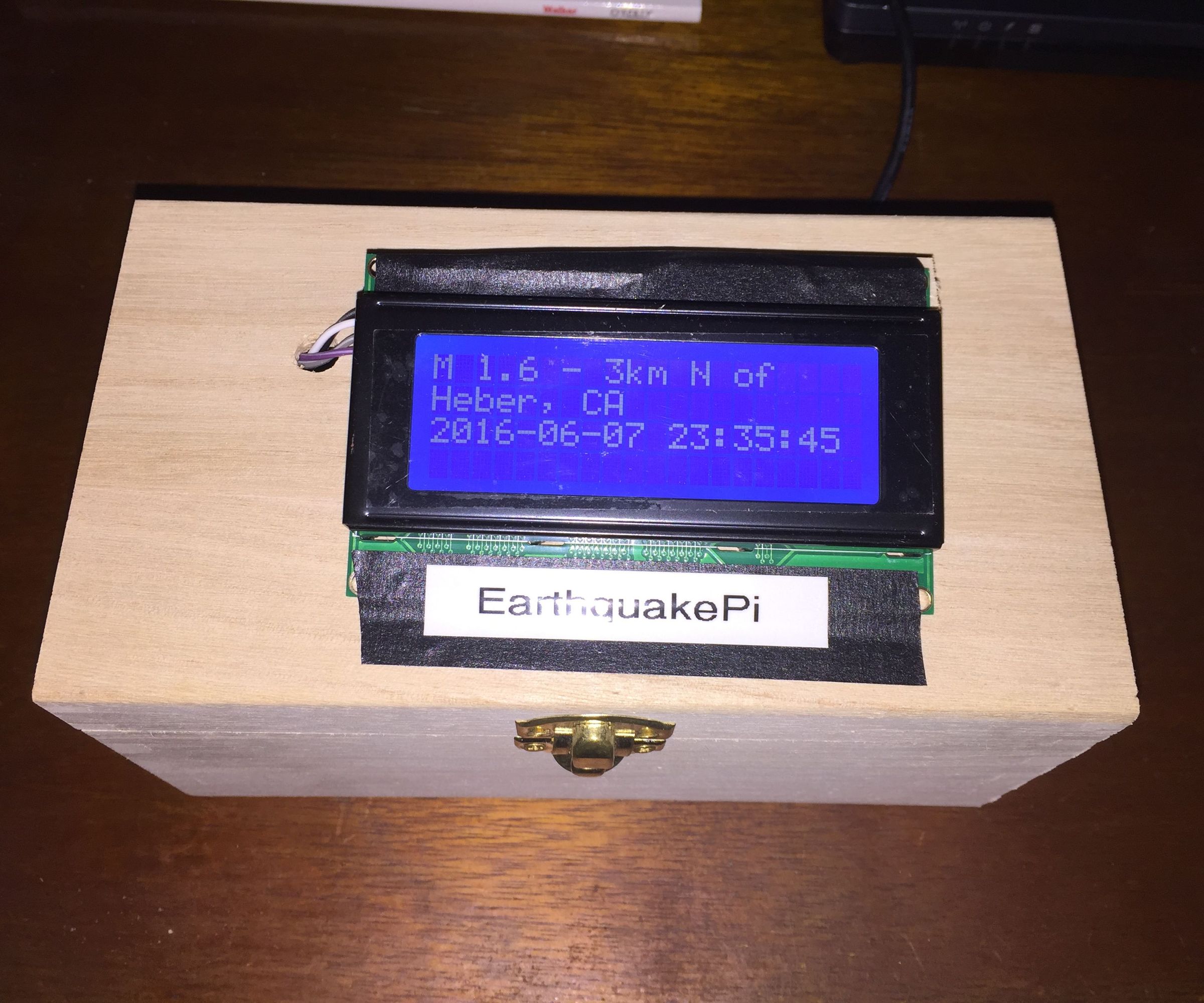 Earthquake Pi - Shake & Rattle Your Desk!