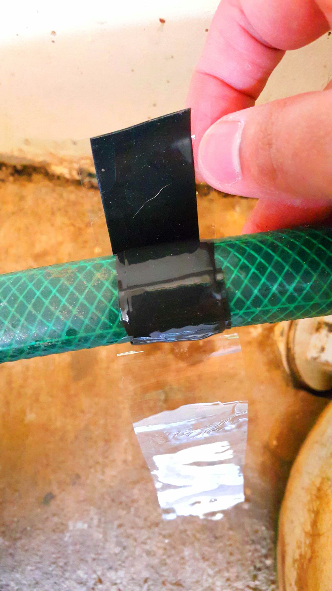 Fixing a Punctured Garden Hose in 3 Minutes! 4 Steps (with Pictures