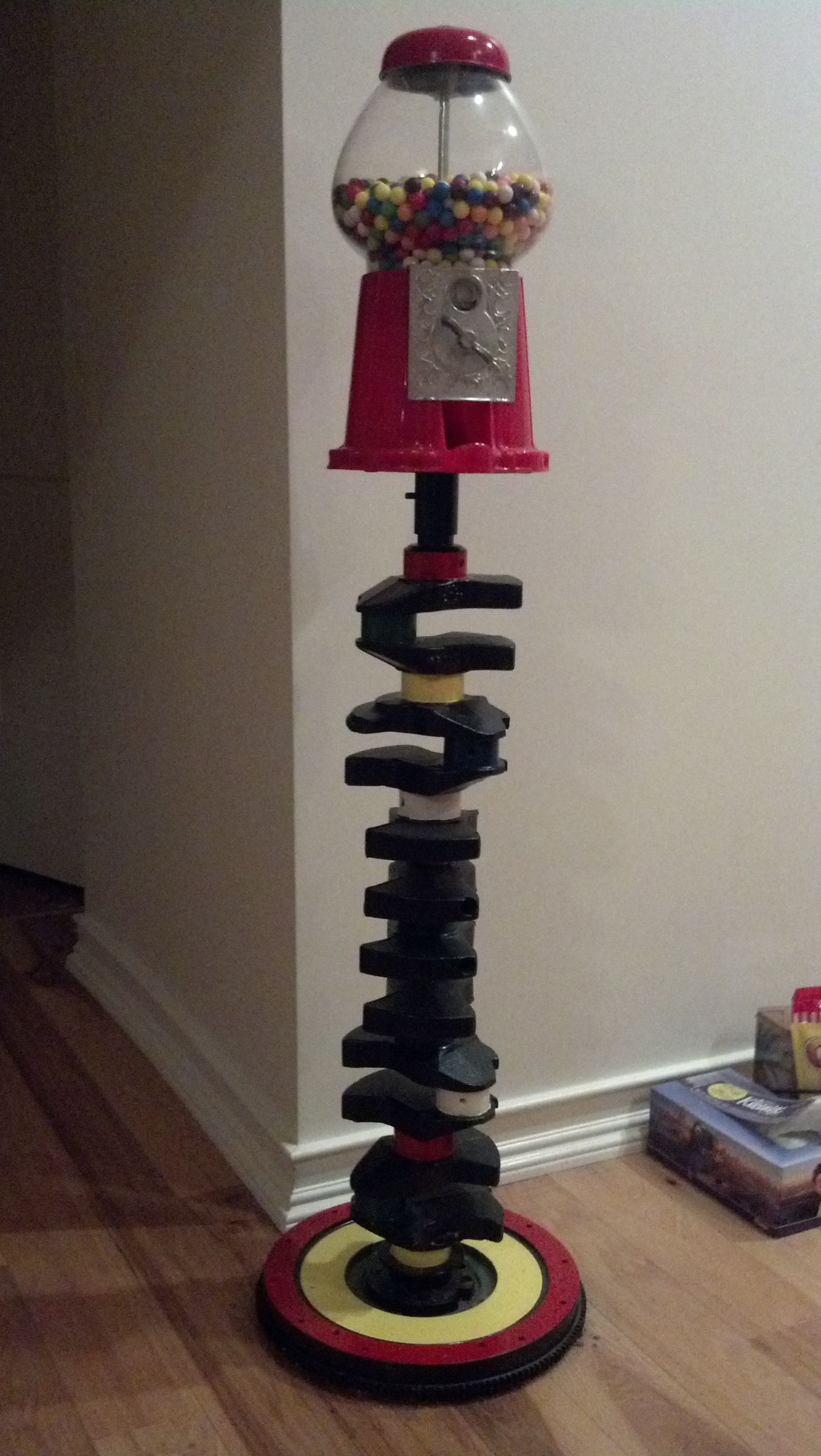 Crankshaft Bubble Gum Stand