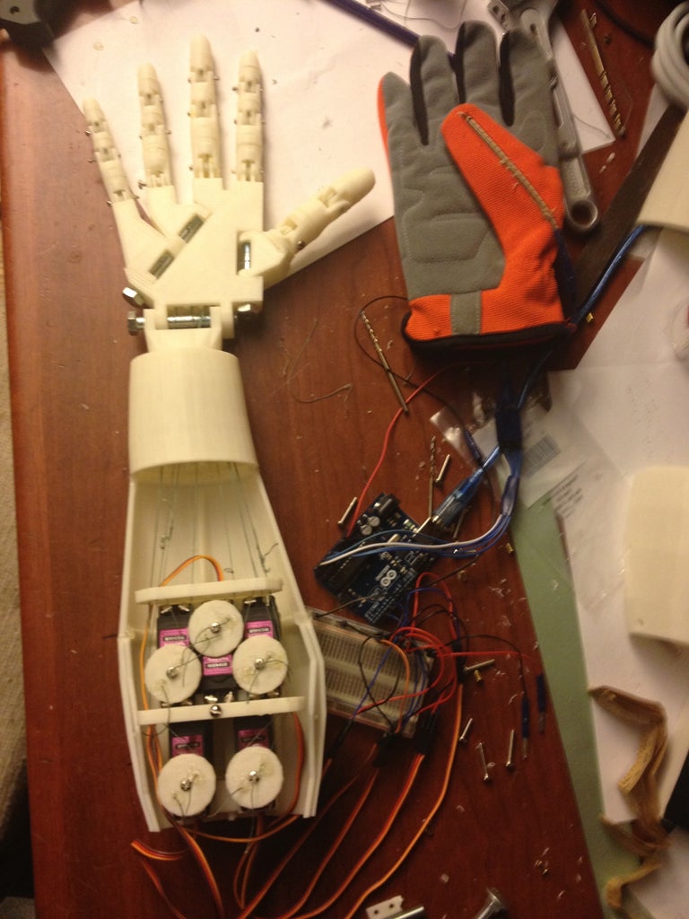 DIY Robotic Hand Controlled by a Glove and Arduino : 8 Steps (with ...