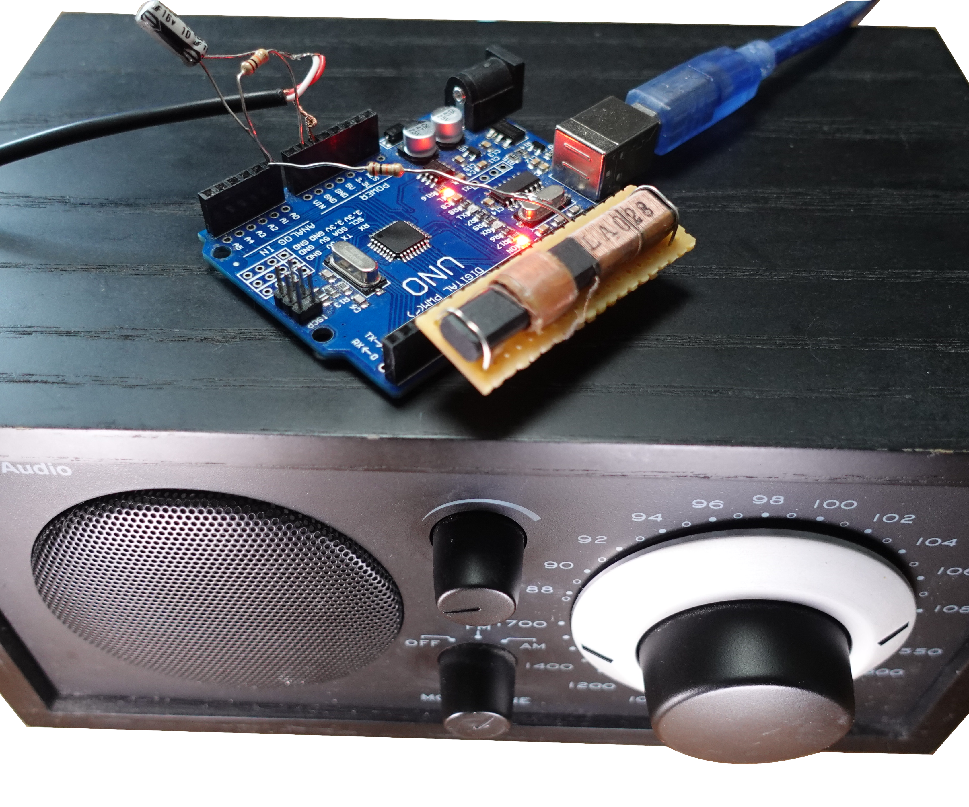 AM Transmitter With Arduino