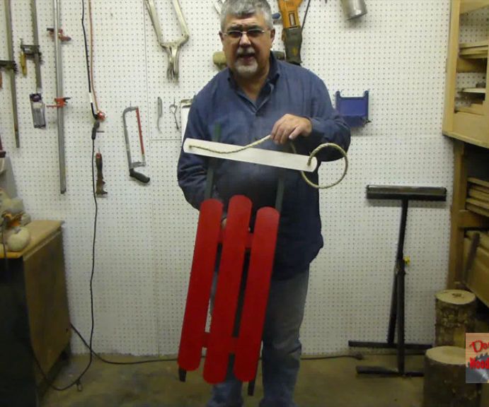  Simple Christmas Sled