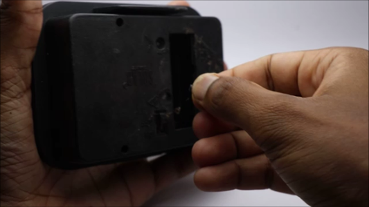 Scavenging Clock Mechanism