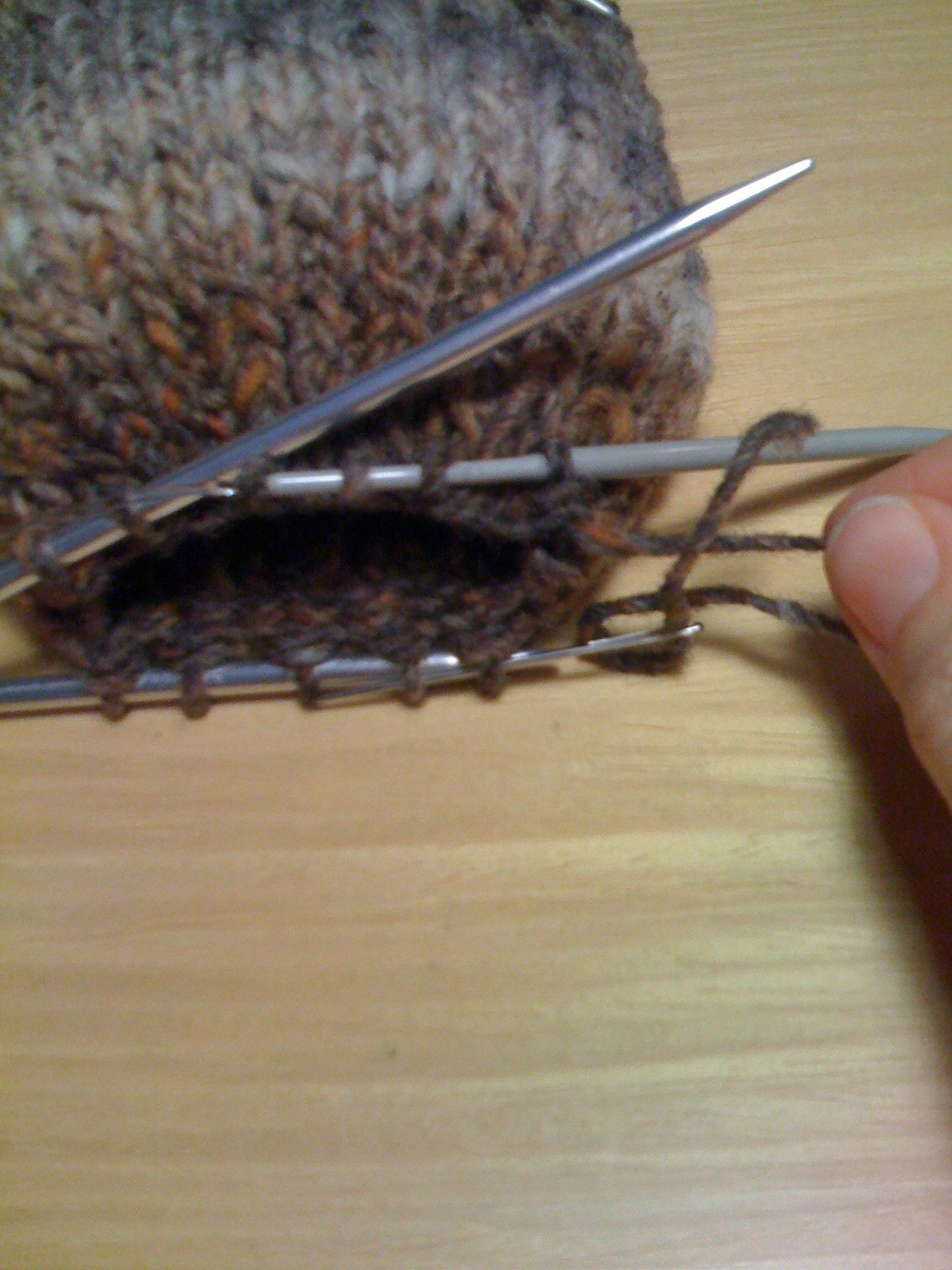 Knit a Hat Without Using a Pattern 5 Steps (with Pictures