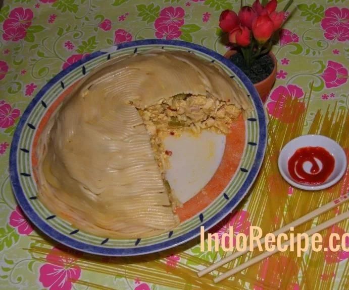 Cheesy Spaghetti Beehive
