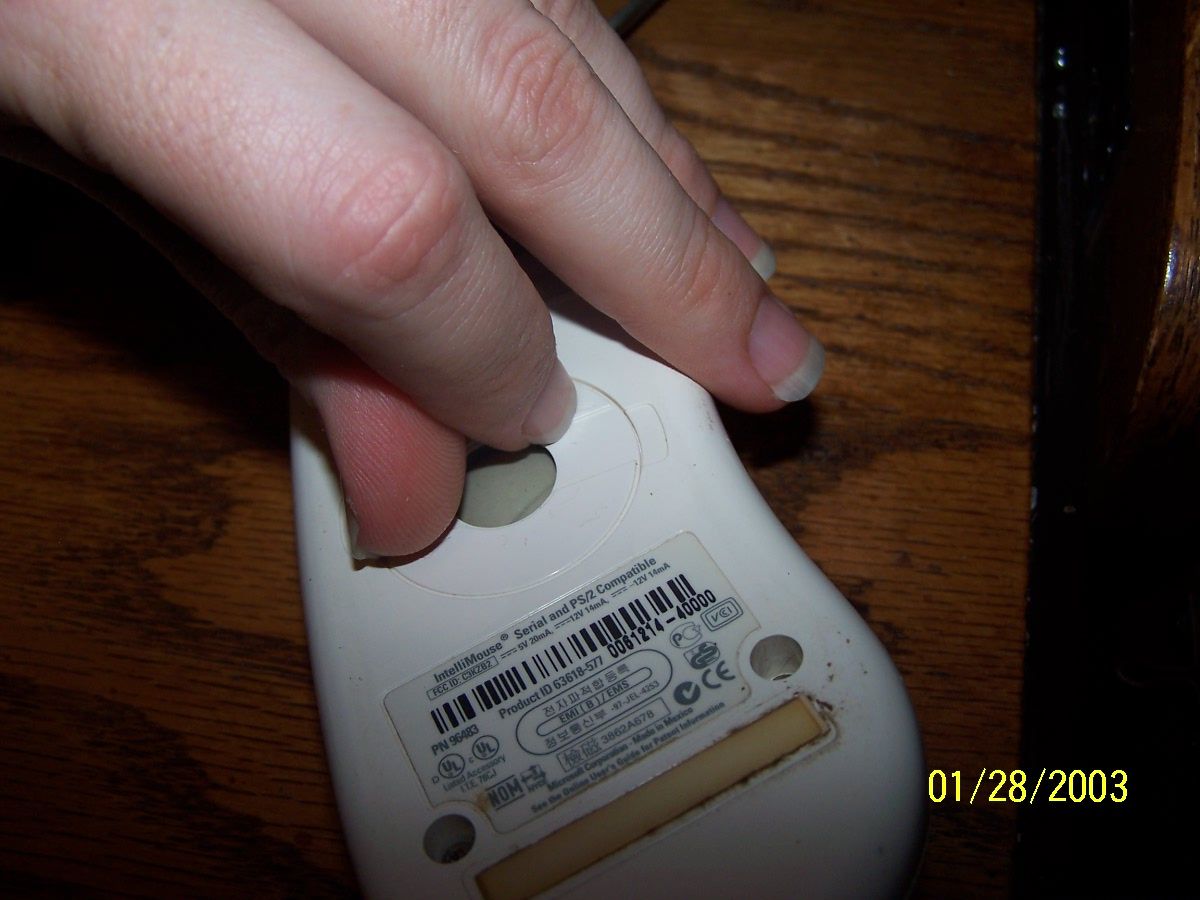 Clean a Computer Mouse : 3 Steps - Instructables