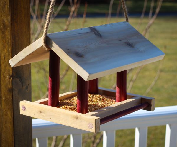 Simple Bird Feeder