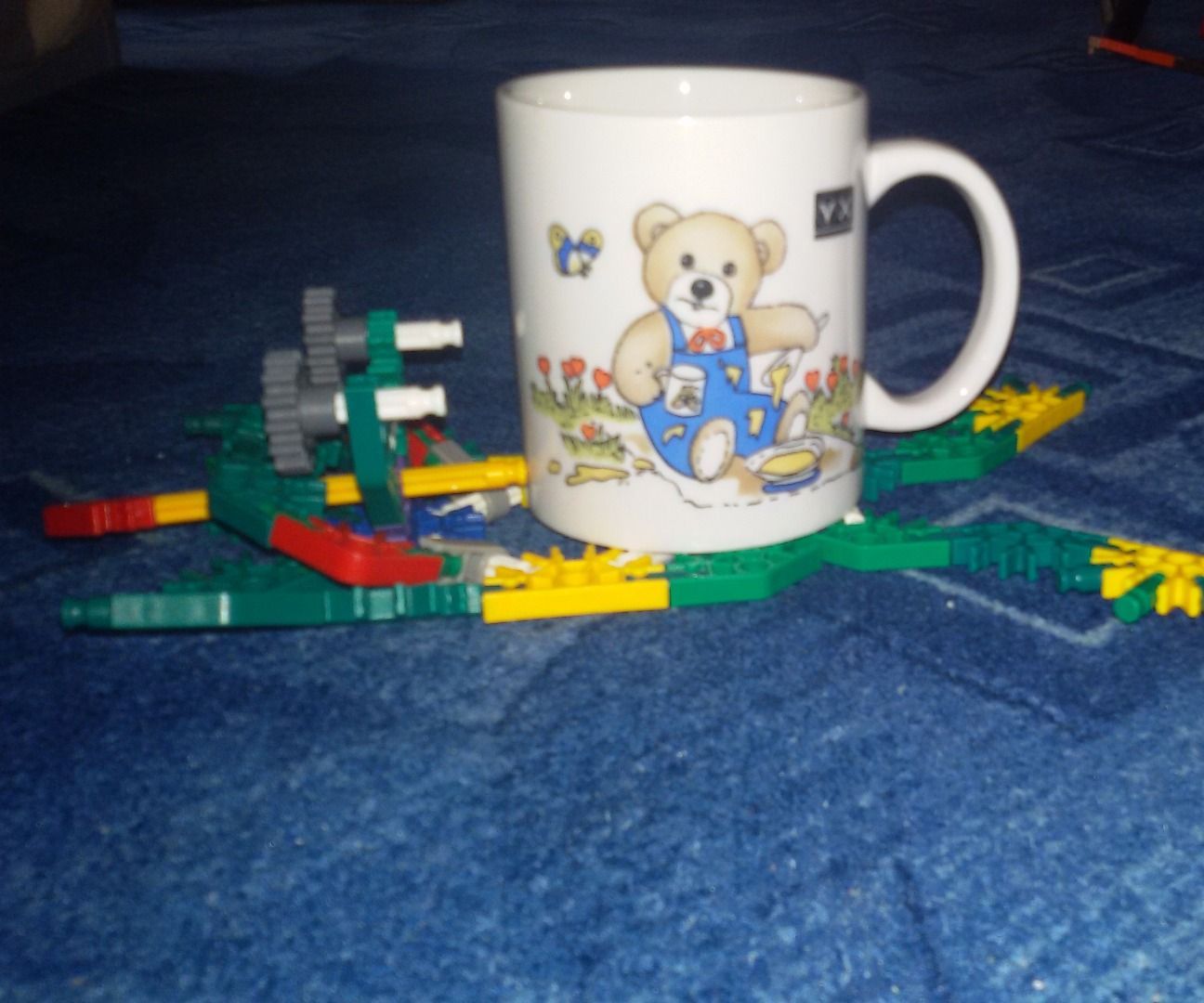 Knex Frog for Tea
