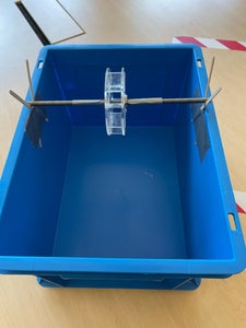 Bevestig Het Rad Aan De Bak