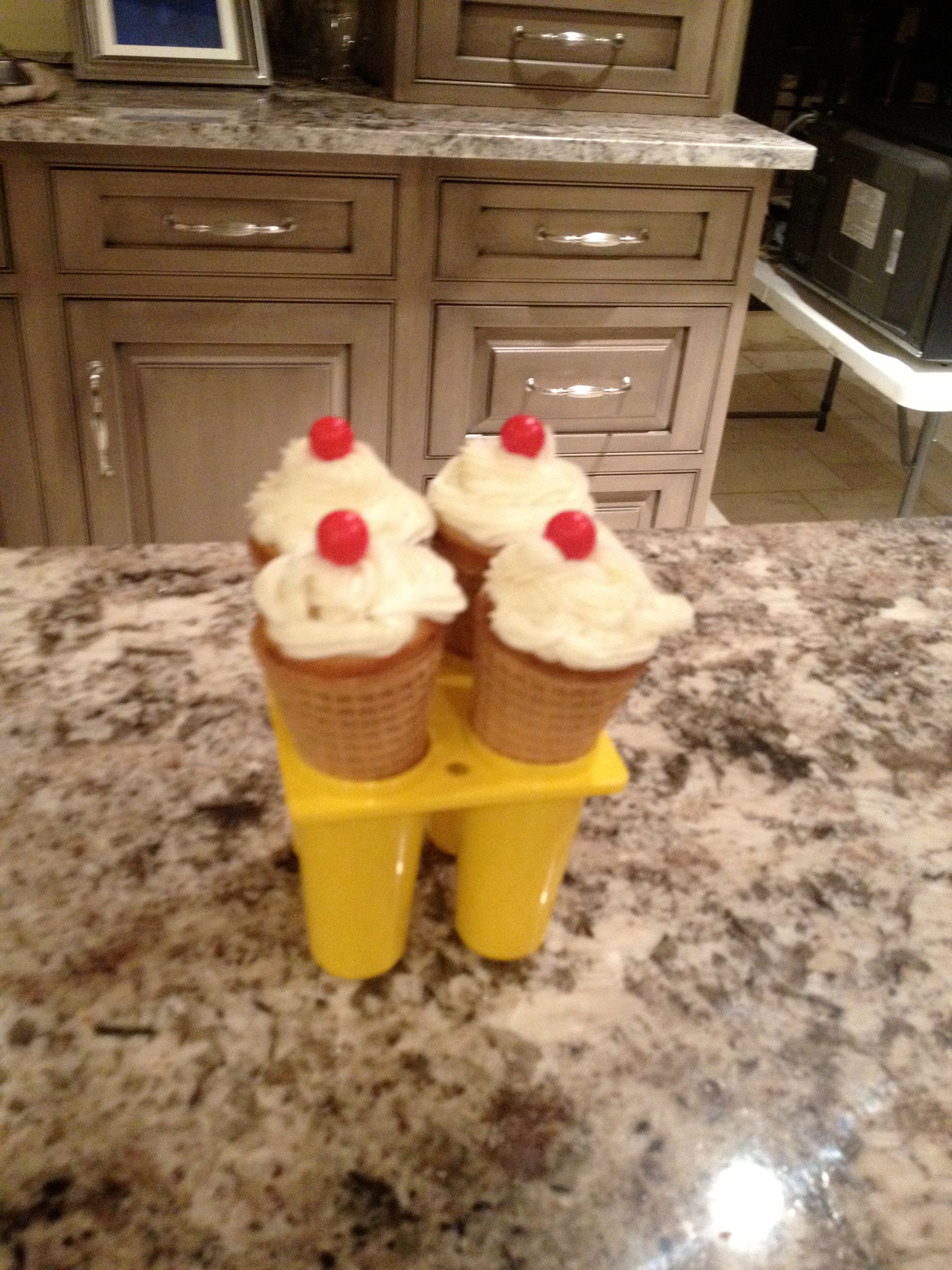 Ice Cream Cone Cupcakes