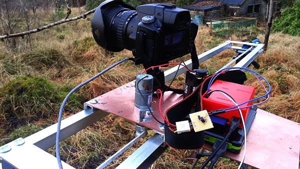 Raspberry Pi Powered Time Lapse Dolly (RasPiLapse)