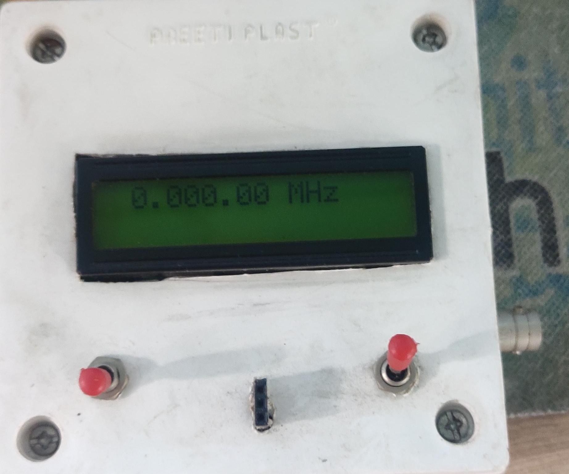 Frequency Counter( Mine Worked Up to 70MHz) Using PIC 16F628A (with Prototype PCB and Built in Crystal Oscillator) for HAM Shacks 