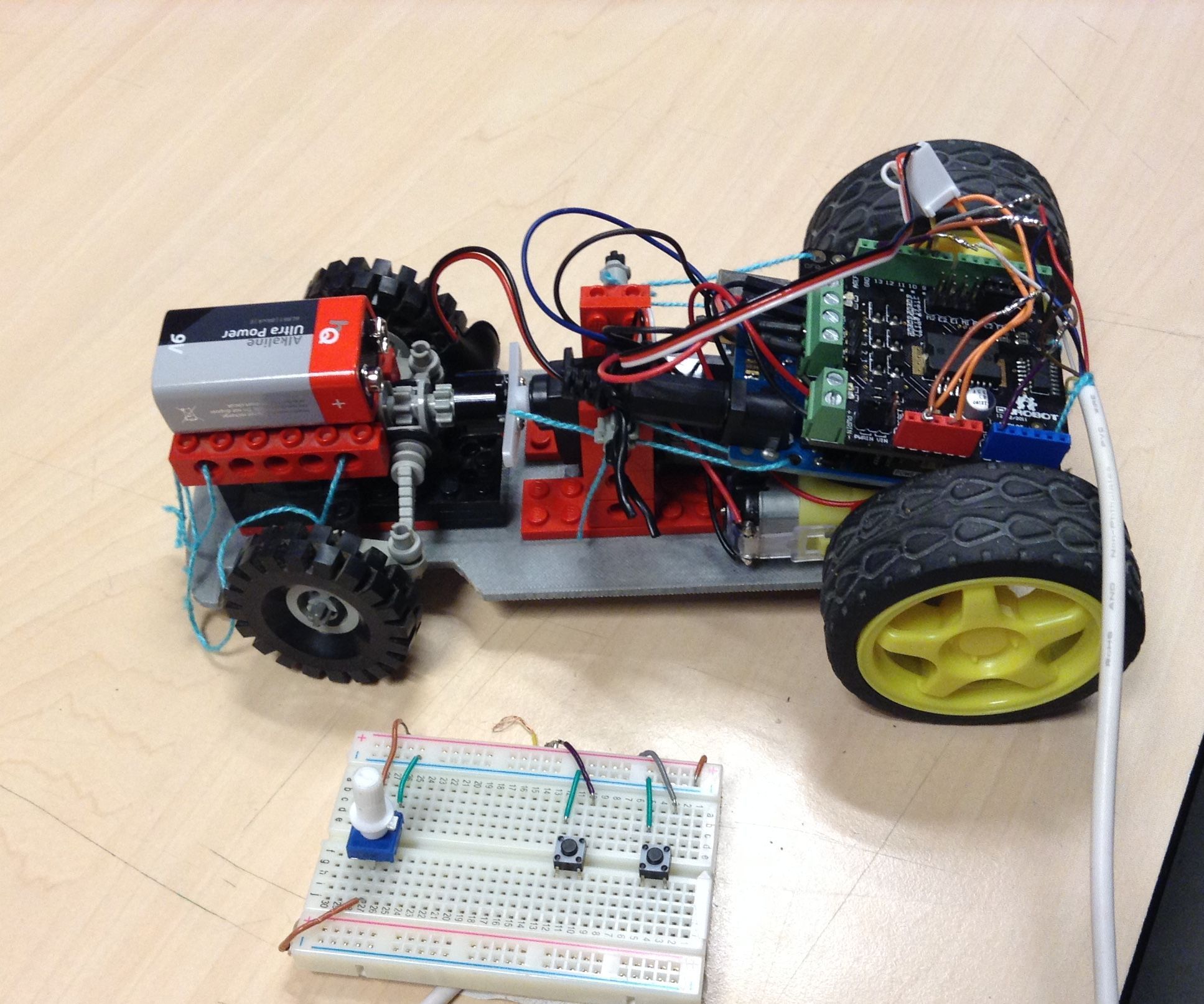 Wired Contollable Ardiuno Car
