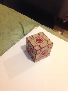Cardboard Weighted Companion Cube : 3 Steps - Instructables