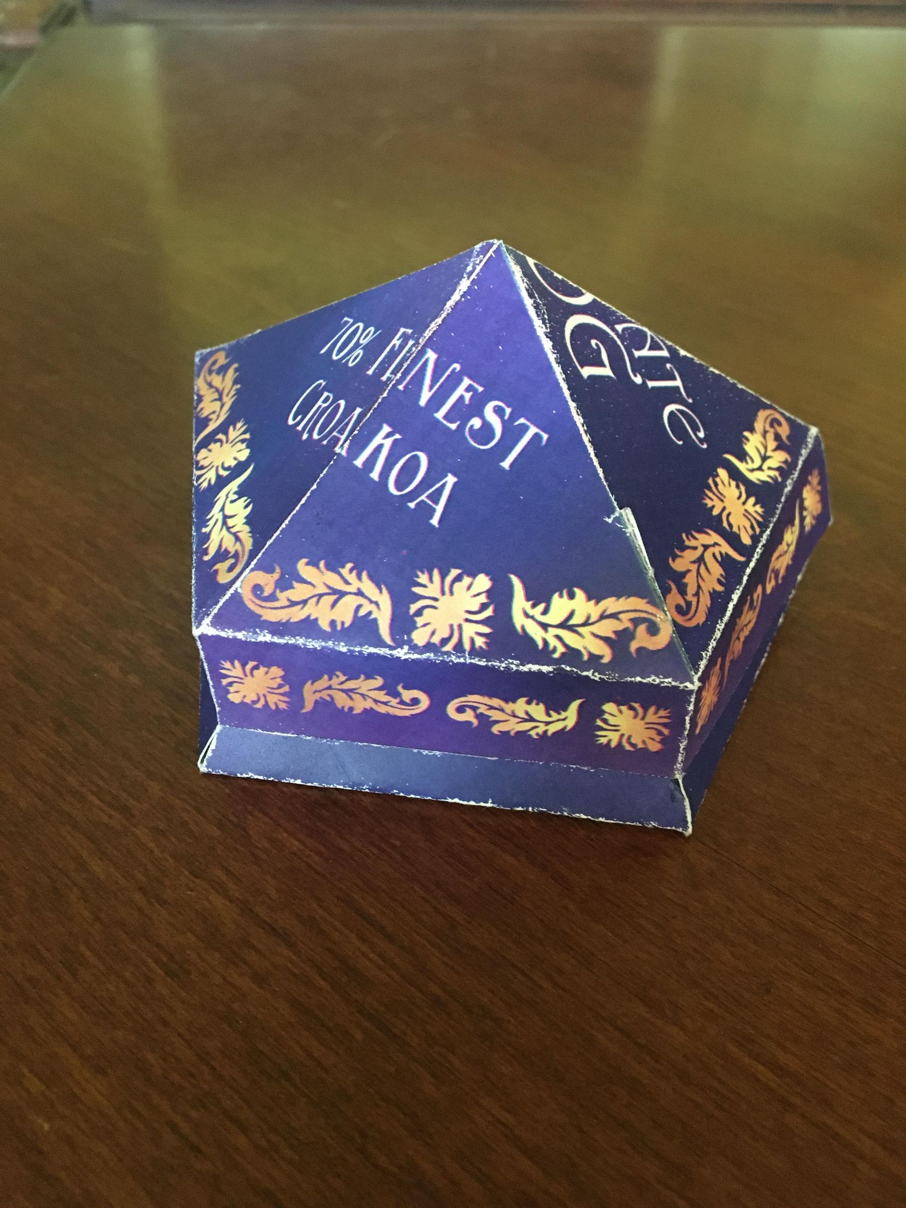 Chocolate Frog Box With Origami Chocolate Frog and Wizard Cards! (Harry
