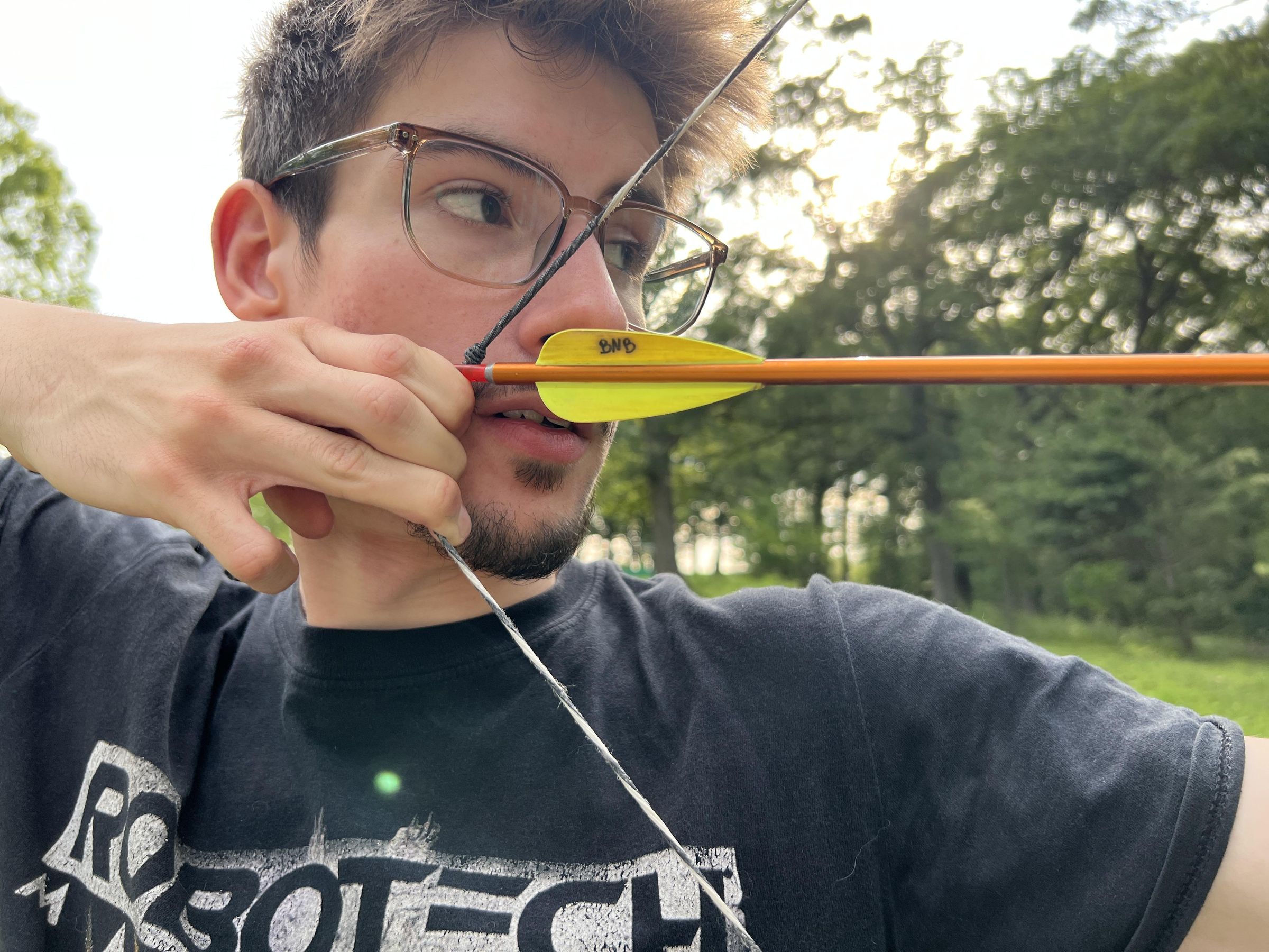 How to Shoot a Genesis Bow and Set Up a Safe Practice Range. 12 Steps