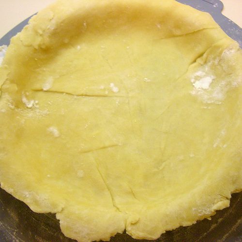 How to Make Flaky Pastry Pie Crust-Recipe for a Double Crust for an 8-9″ Pie