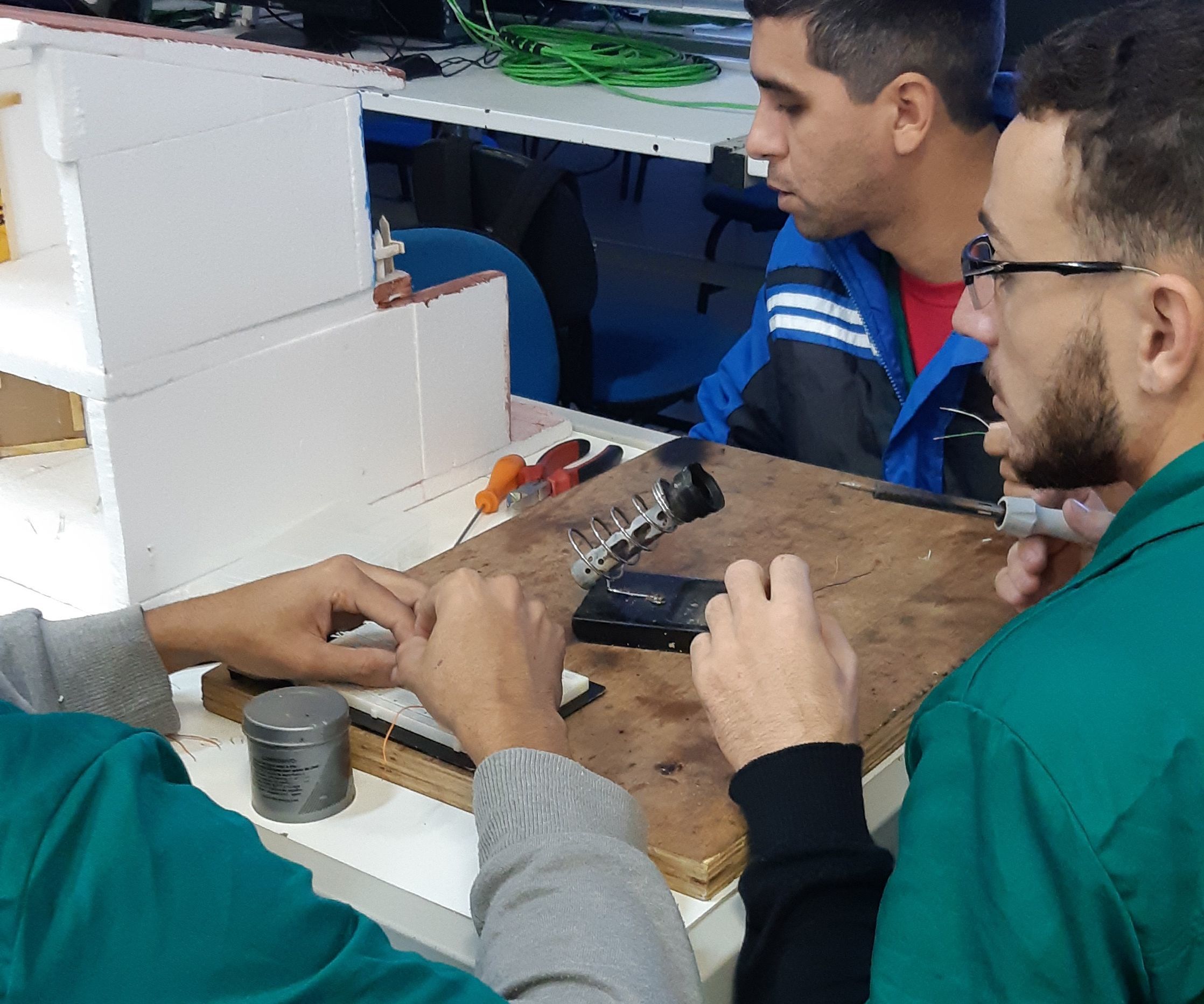 Automação De Led Com Arduino