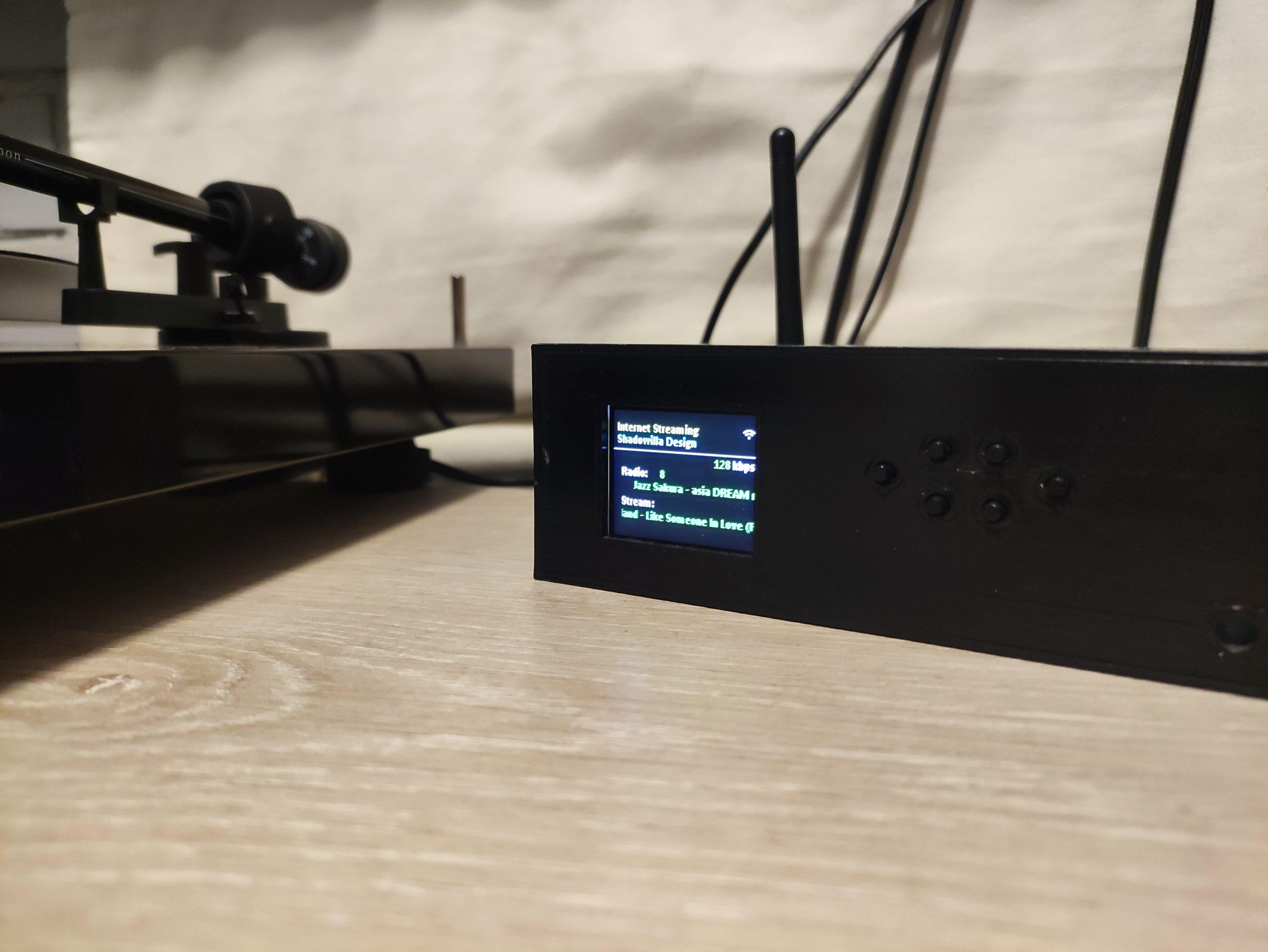 "HiFi" Online Radio Streaming With ESP32 and VS1053 4 Steps