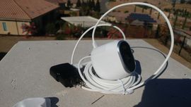 Lot Batterie Arlo Pro 2 - Batterie A-1, Caméra Non Fonctionnelle Et Coque Silicone