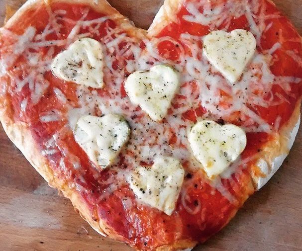 'Valentines' Pizza