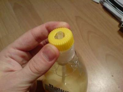 Adjust and Mount the Bottlecap
