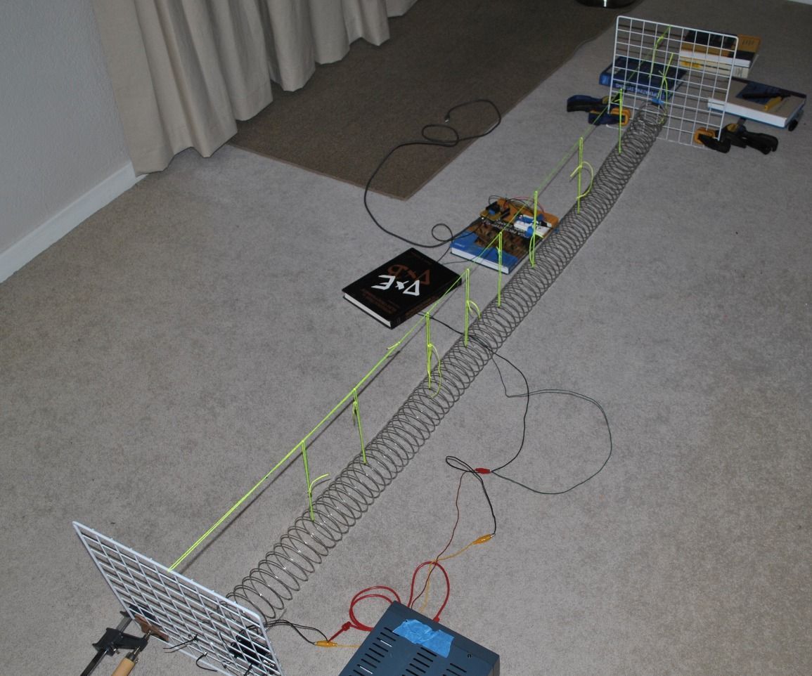 Delay Line Memory With a Slinky
