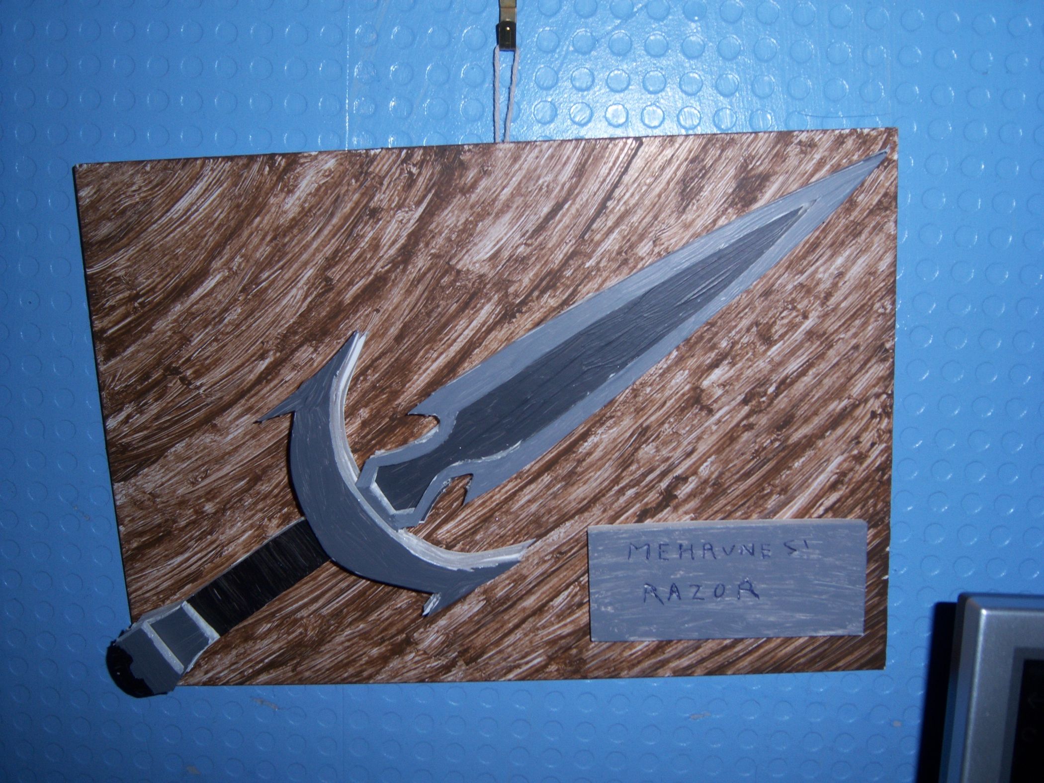 Mehrunes' Razor Wall Decoration : Intro : 10 Steps - Instructables