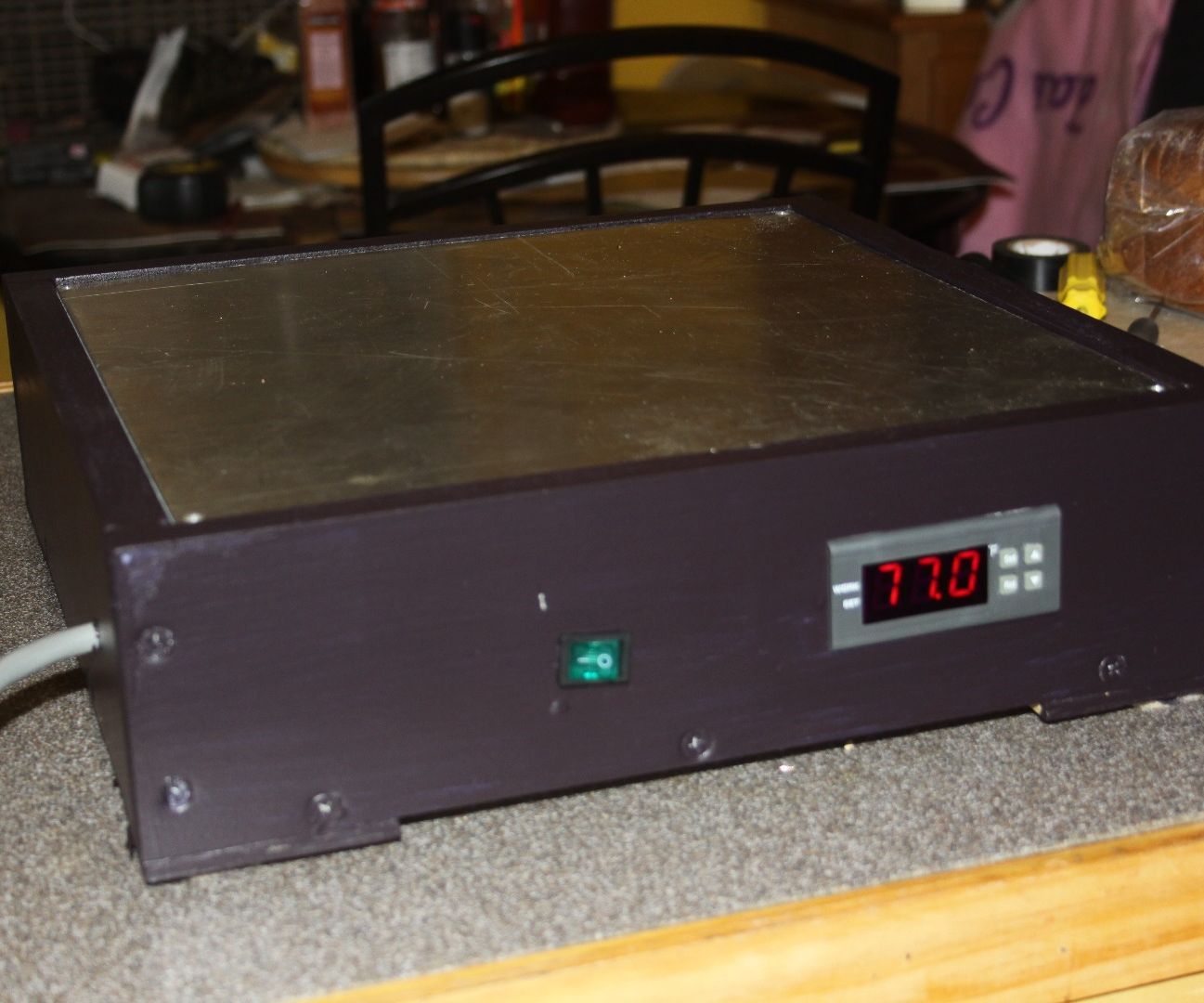 Turn a 3D printer heat bed into a plate warmer with thermostat 
