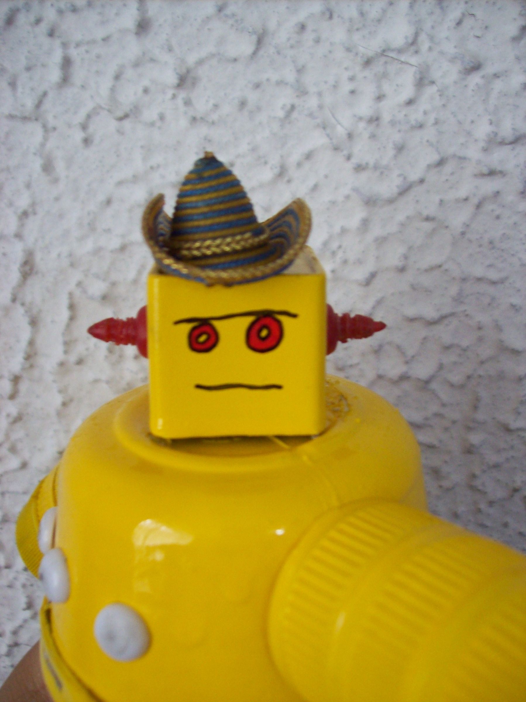 I ROBOT.(My Yellow Friend).