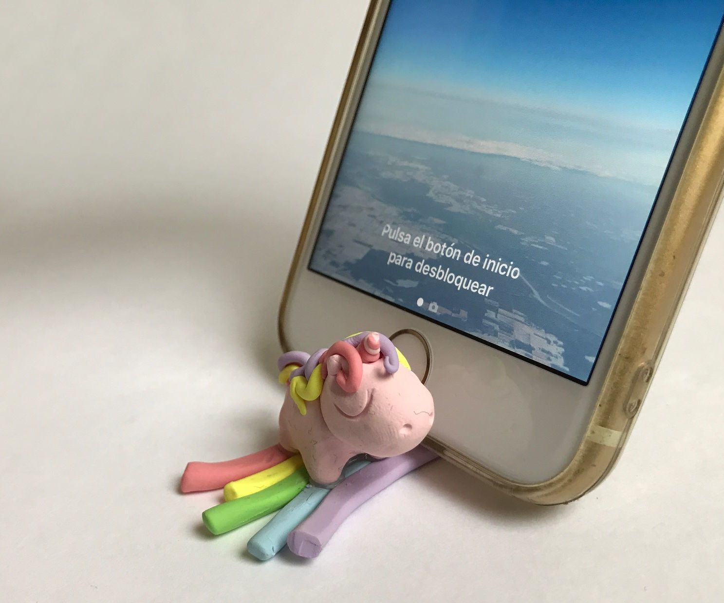 Unicorn Cellphone Stand