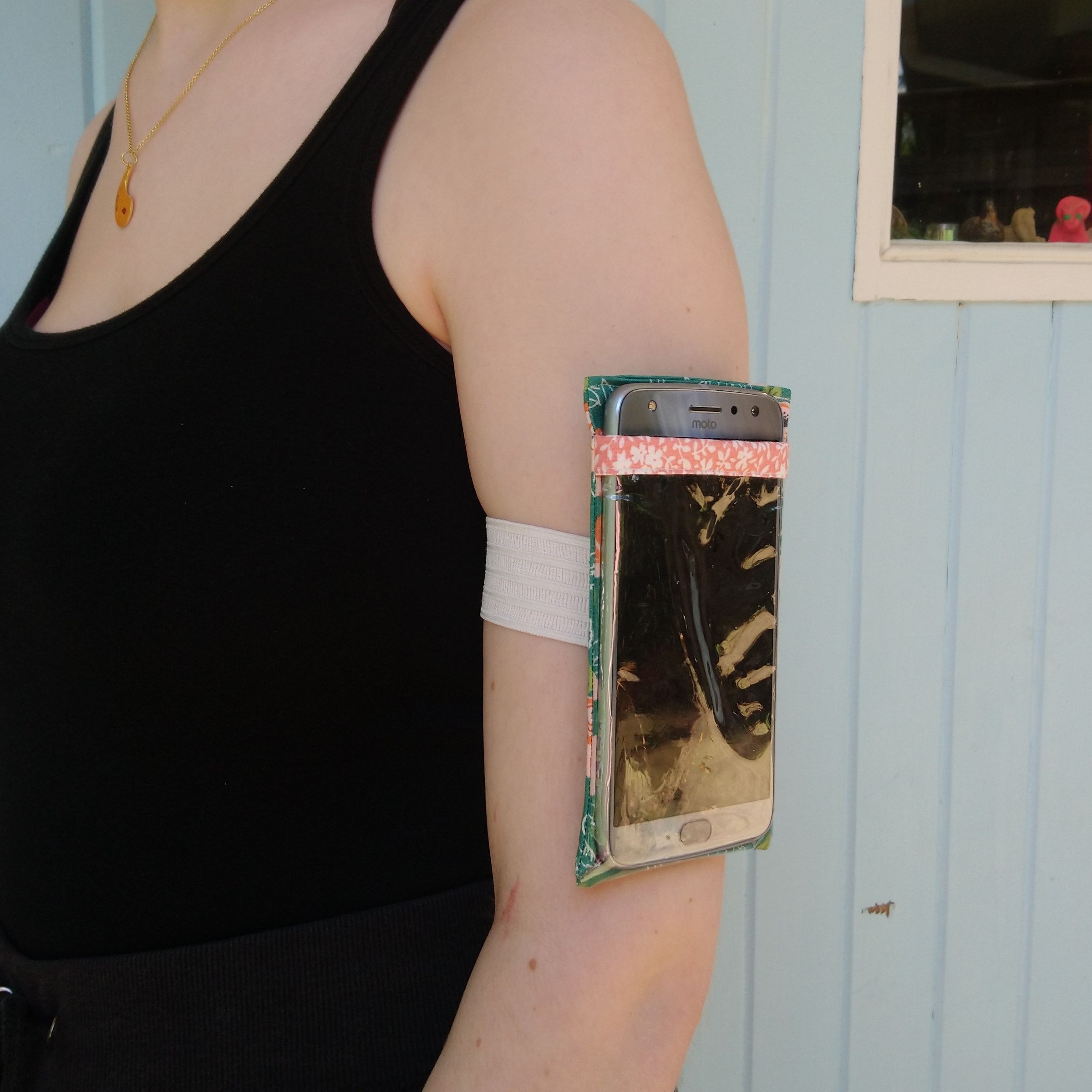 Workout Arm Phone Holder 5 Steps (with Pictures) Instructables