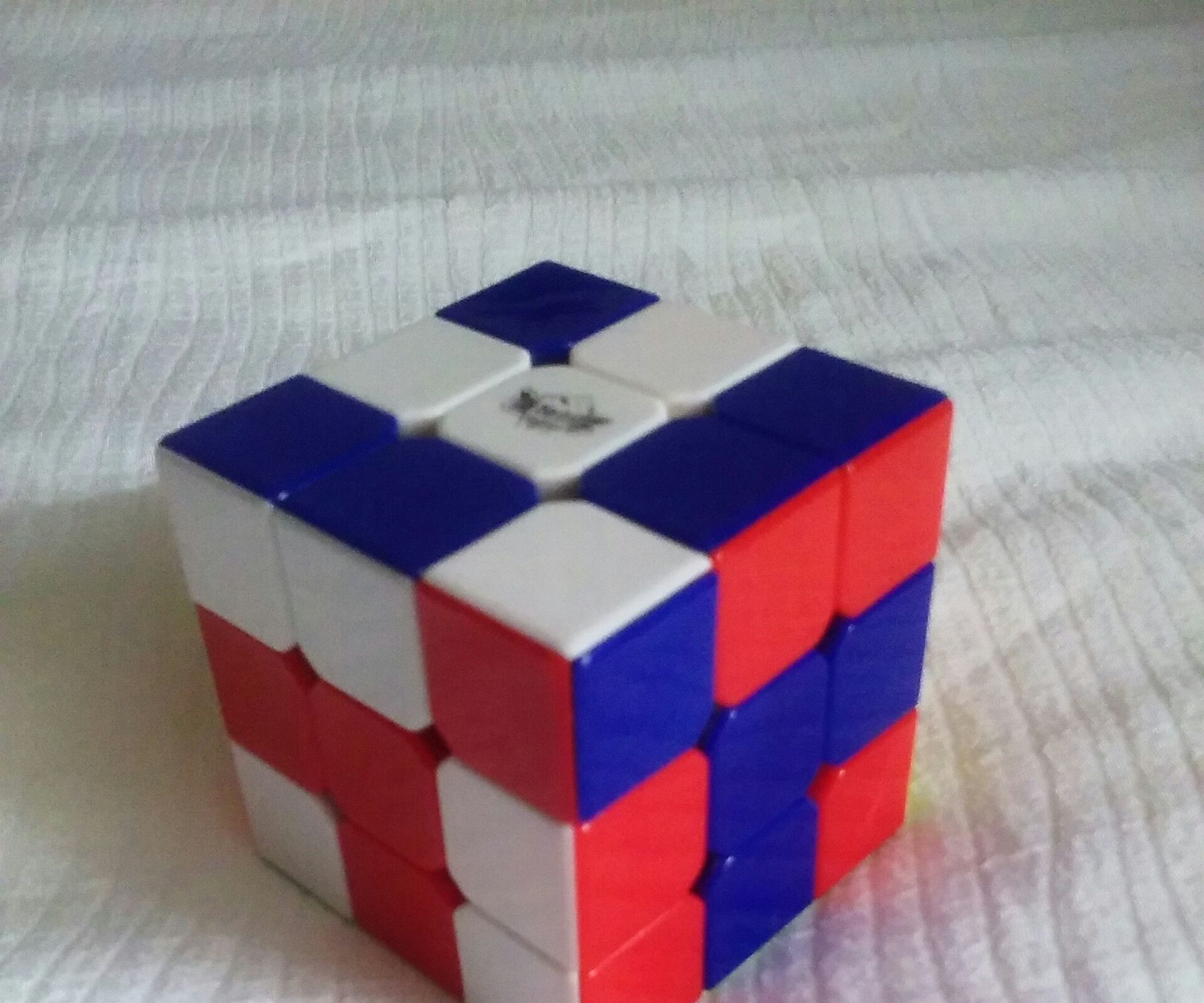 Rubiks Cube Tricks:Arrow Heads