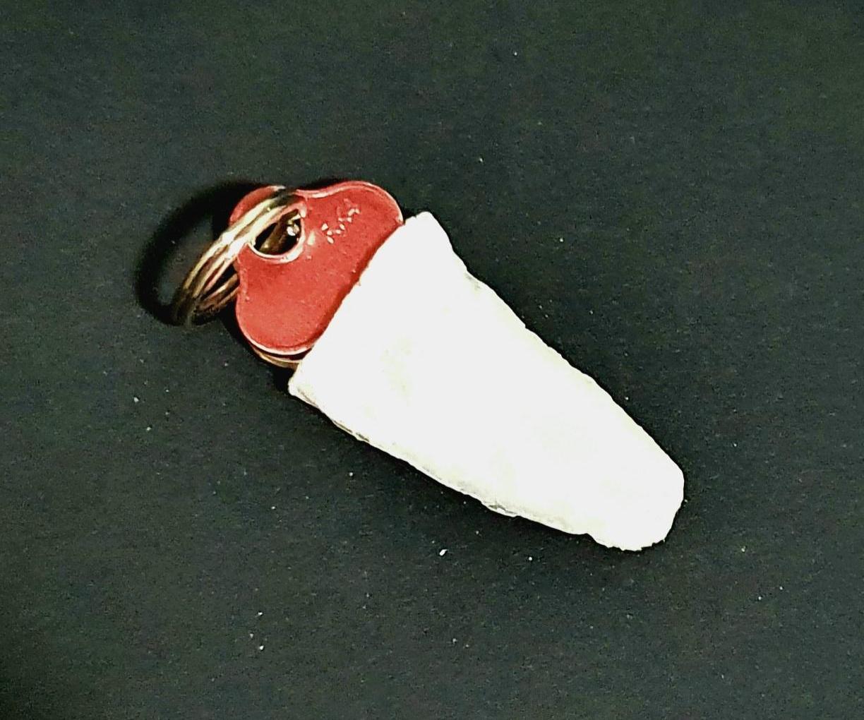 Super Glue and Baking Soda Plastic Key Pocket Protector Instructables