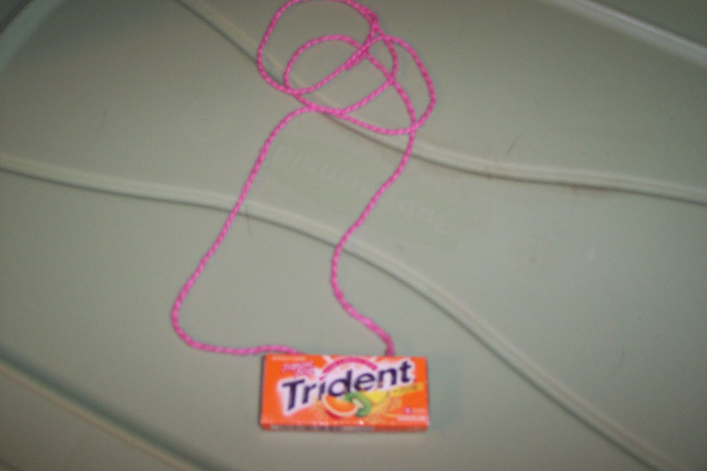 Trident Gum Earphone Holder(Takes 2 Minutes)