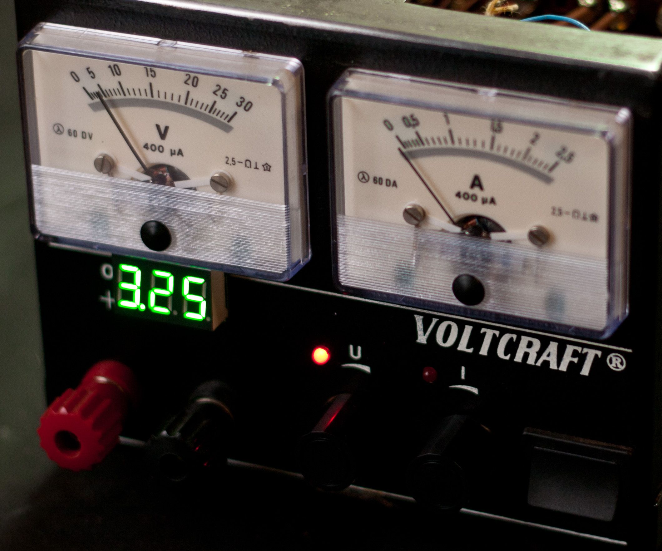 Add a Digital Meter to Your Old Analogical Variable PSU