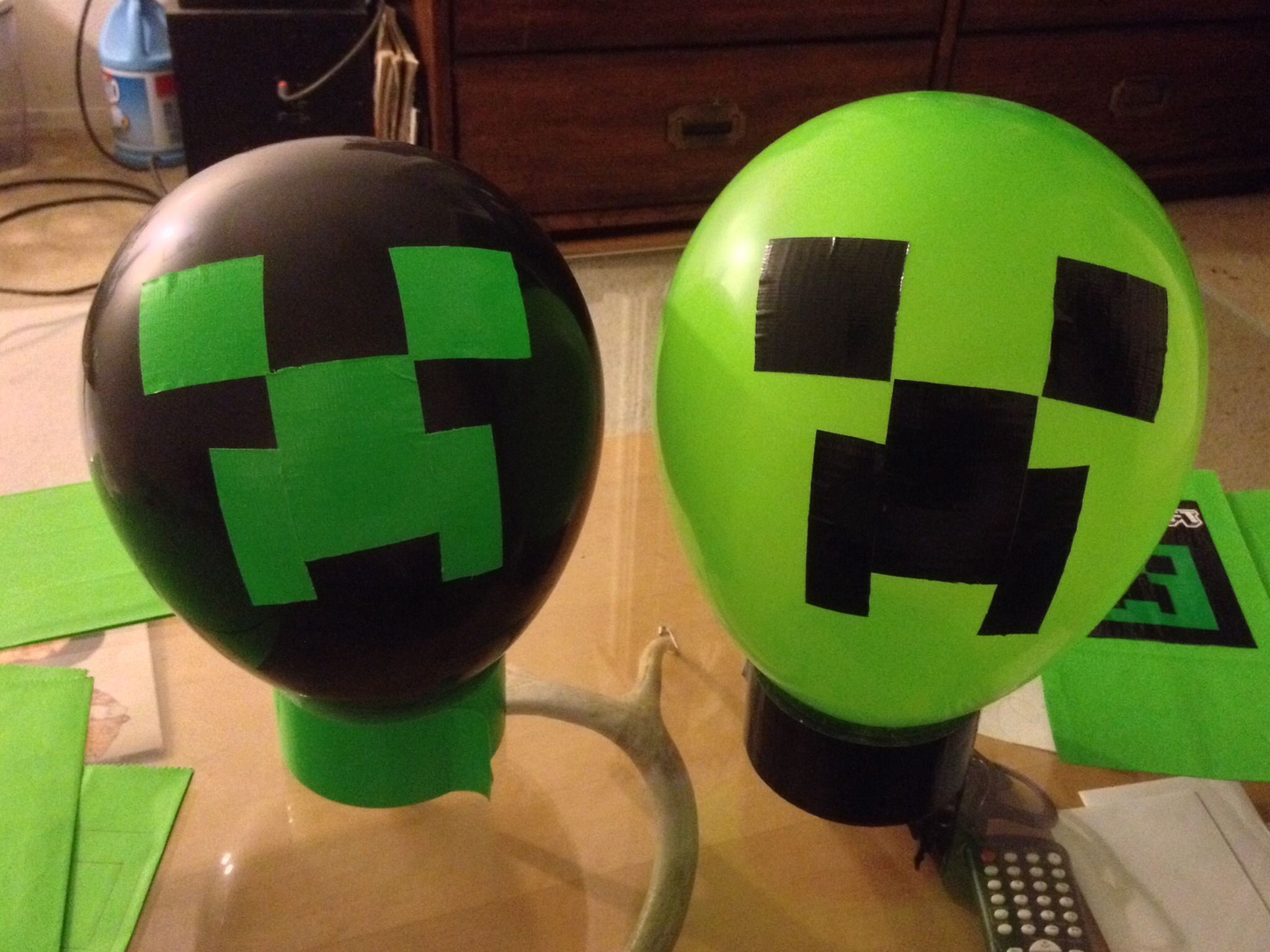 Minecraft Creeper Balloons 4 Steps Instructables