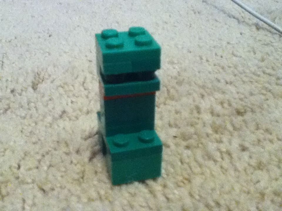 Lego Creeper
