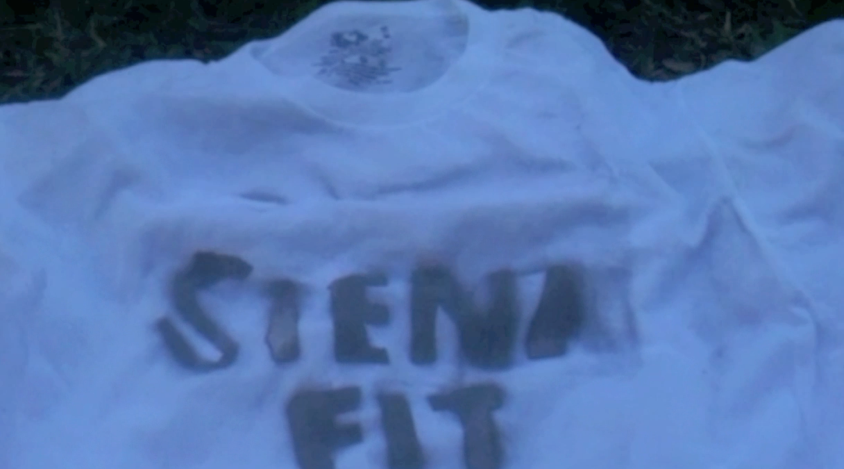 Spray Paint Logo on a T-Shirt!
