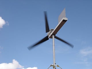 How I Built an Electricity Producing Wind Turbine : 15 Steps (with