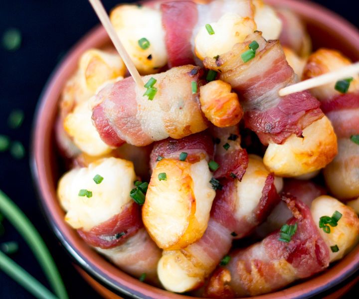 How to Make Bacon Halloumi Bites