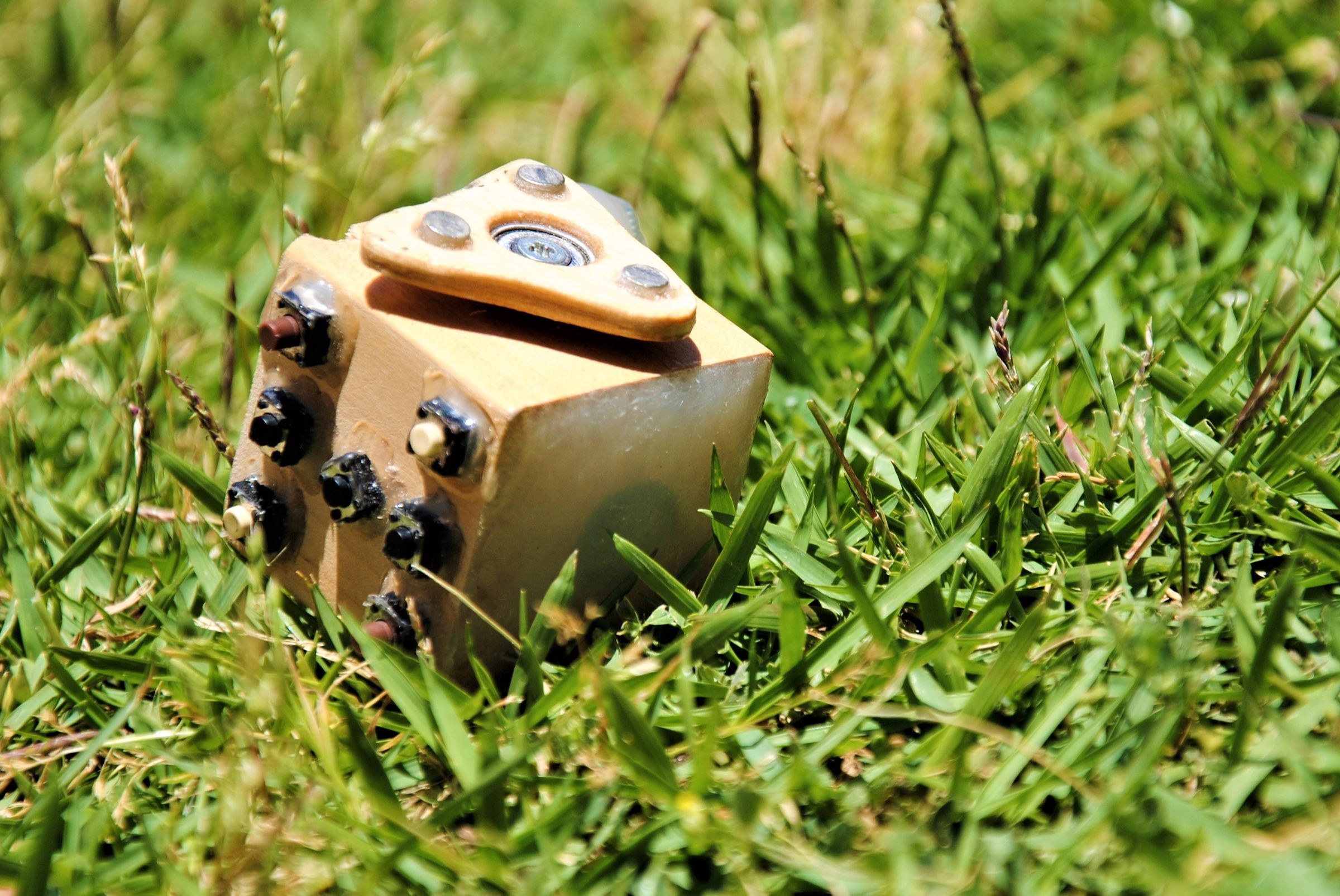 How to Make a Wooden Fidget Cube 10 Steps (with Pictures) Instructables