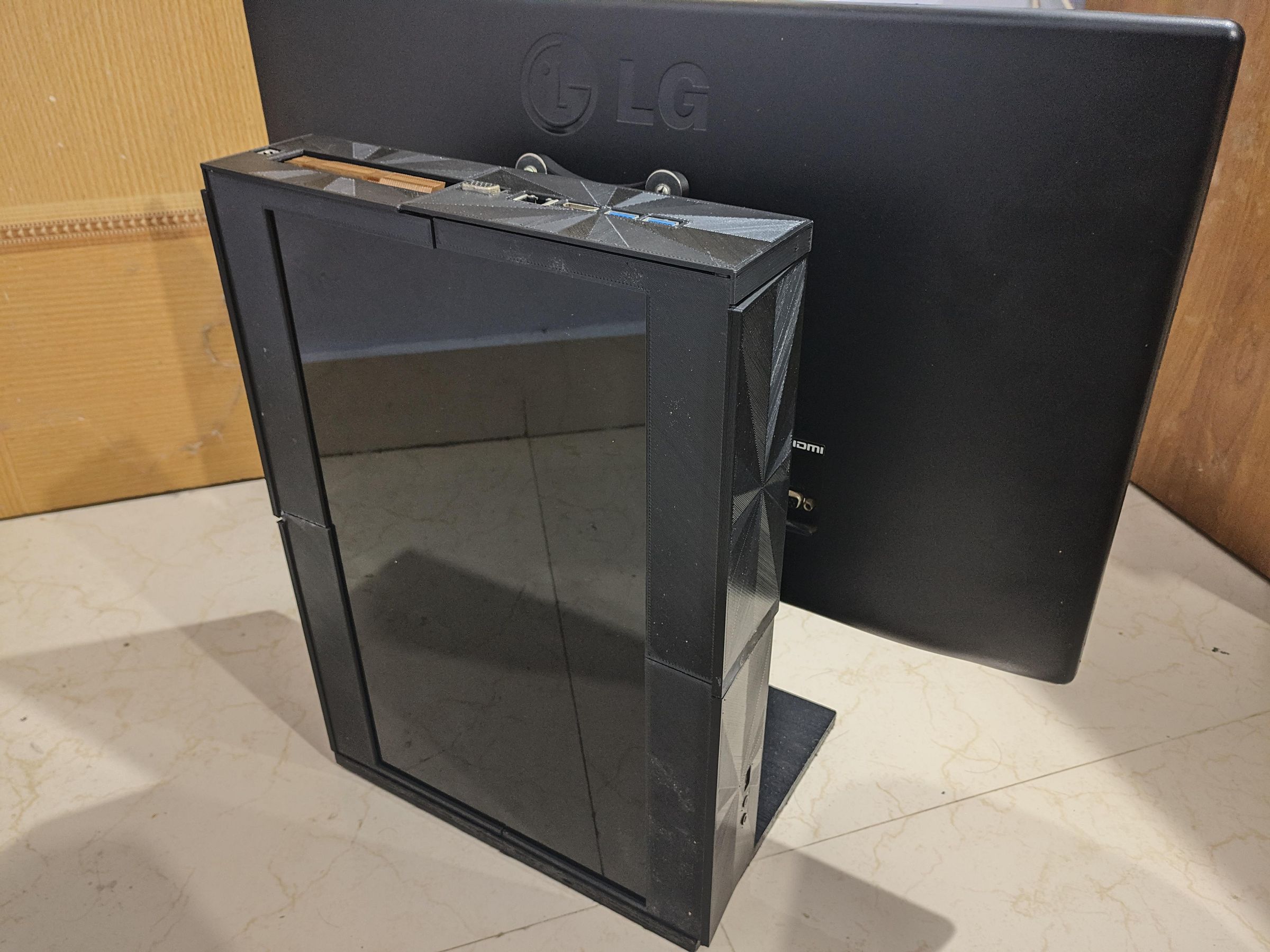 Turn Old Laptop and Monitor Into an AllinOne PC 6 Steps (with