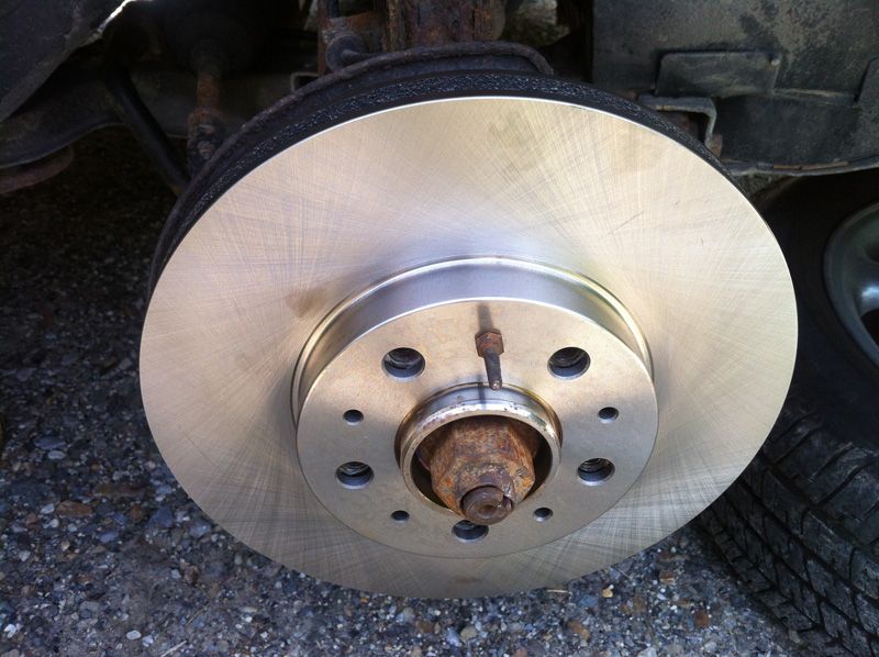 Changing the Brake Rotor on an 95 Volvo 850