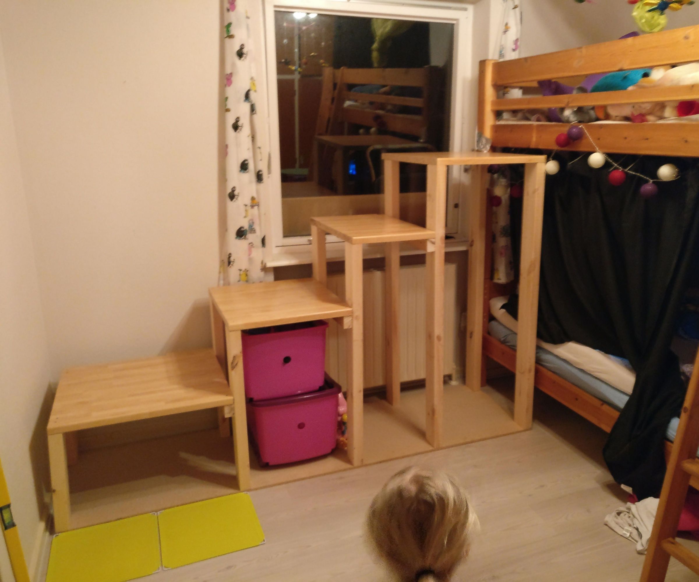 Bunkbed Stairs