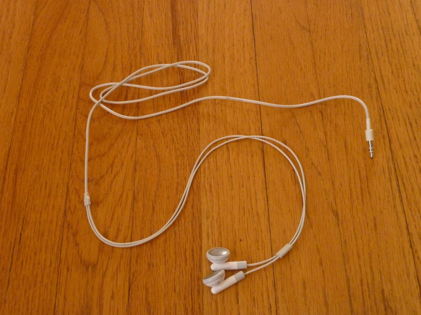A Simple, Lighter, Cord Manager for Your Earbuds 6 Steps Instructables