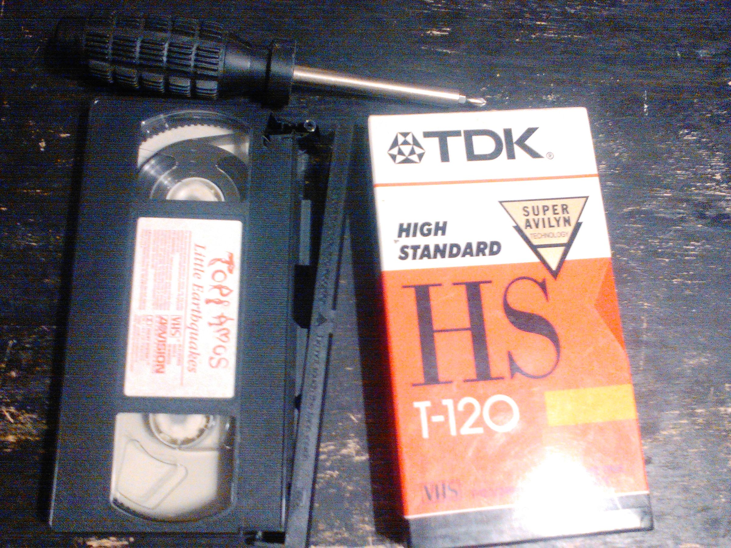 How to Save a Cracked VHS Movie. 6 Steps (with Pictures) Instructables